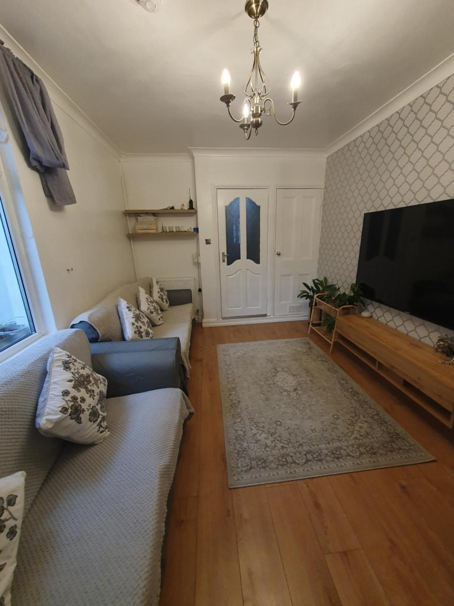 Private Luxury Double Room In Cardiff Exterior photo
